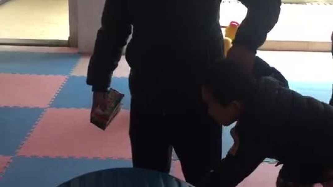 爸爸带我去玩耍