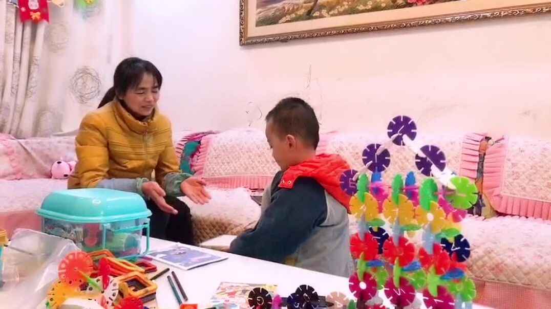 与家长练习递接物