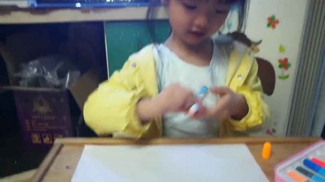 可爱的小女孩