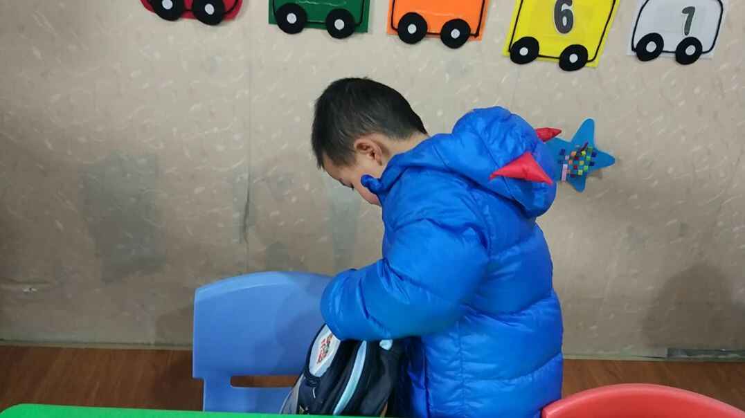 游戏的男孩