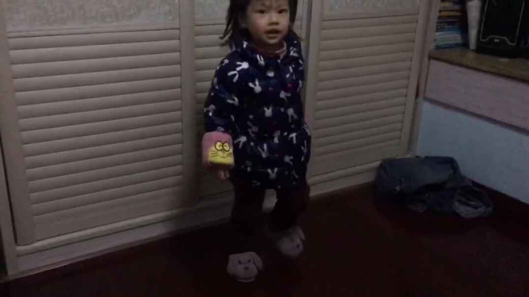 呓语女孩