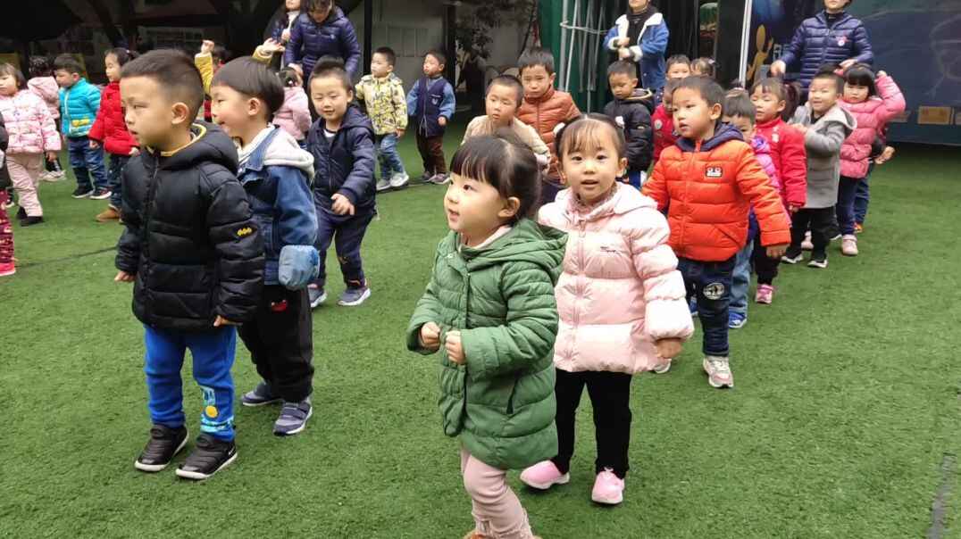 唱唱跳跳我们都在行