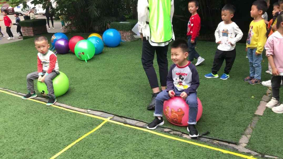 可爱的男孩