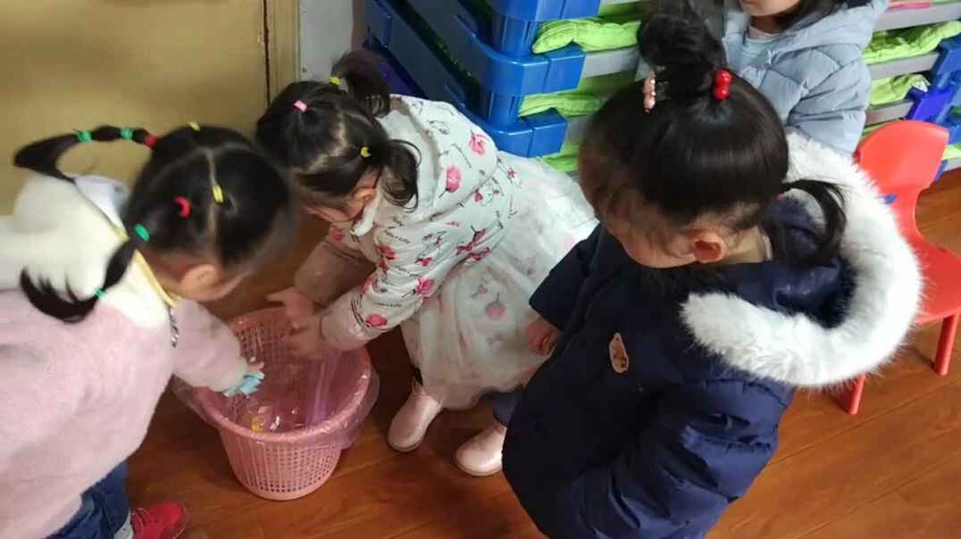 收拾桌子