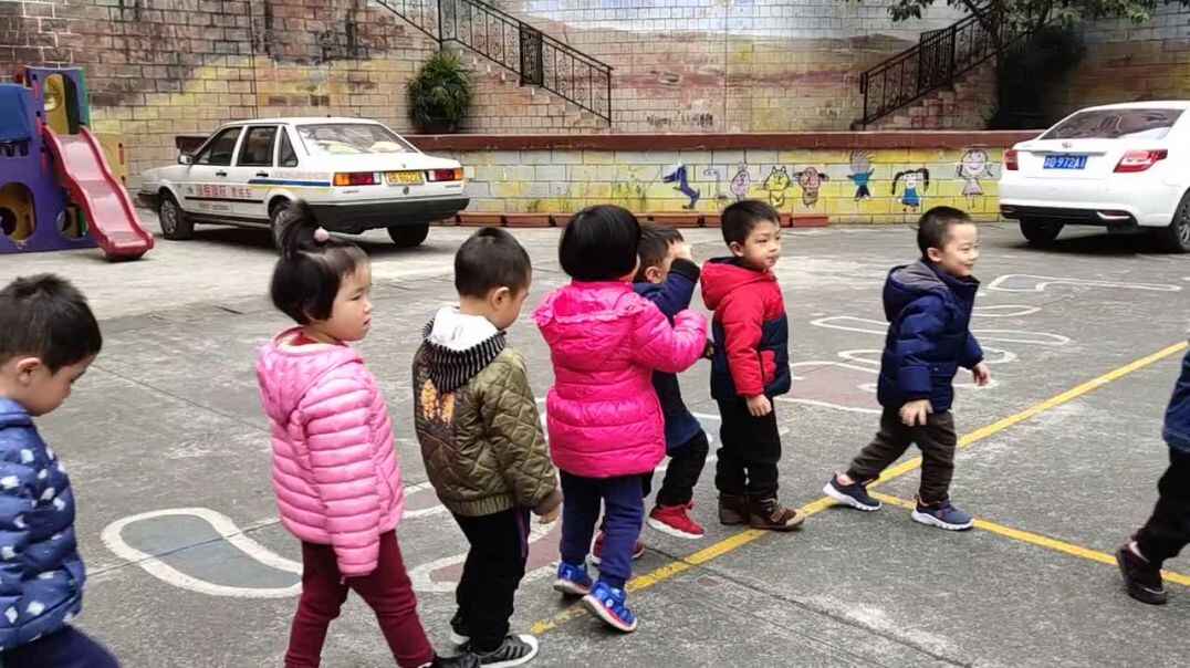 一起跑圈圈