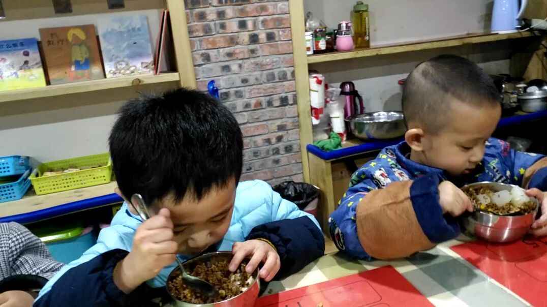 我们可爱吗