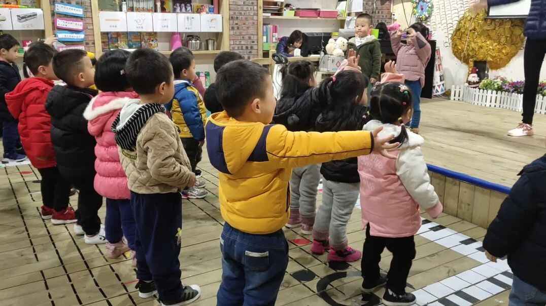 一起蹦蹦蹦