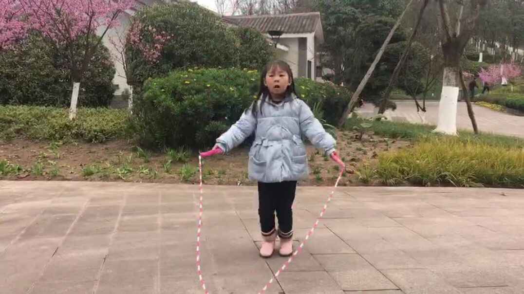 跳绳.