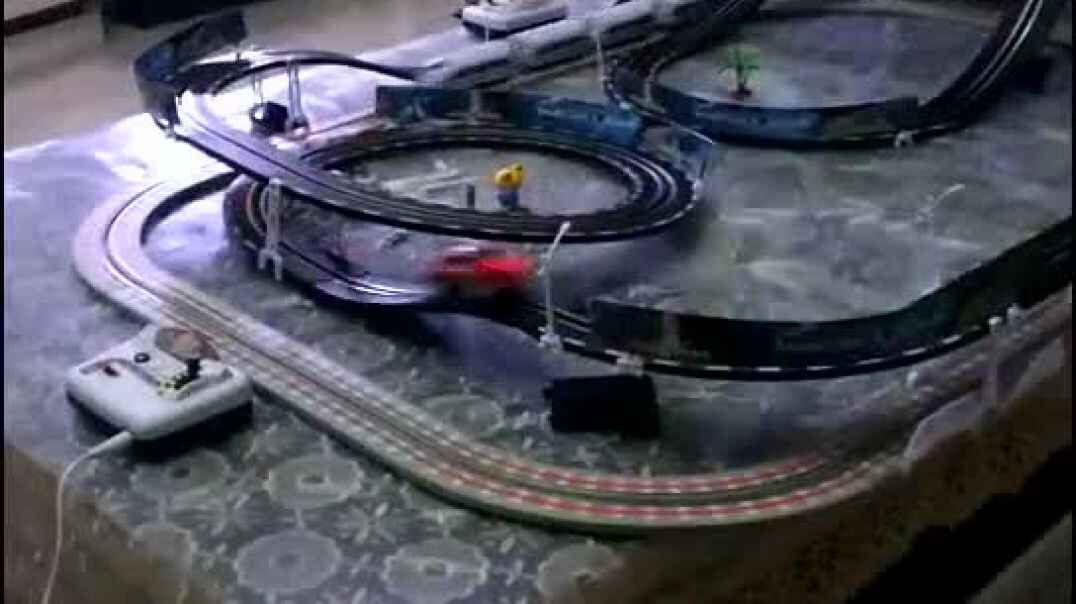 模型火车发车啦