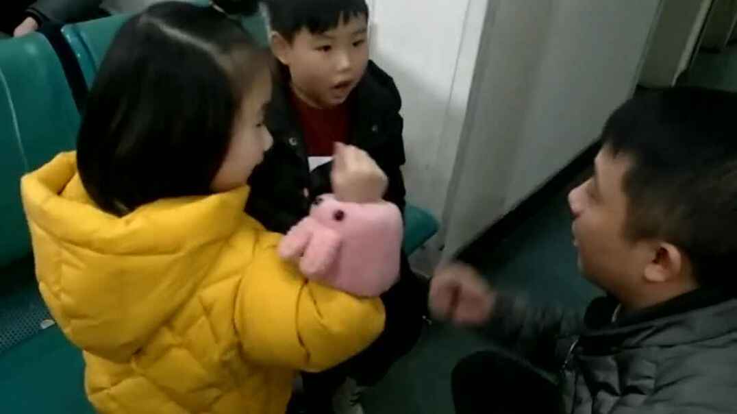 一起玩石头剪刀布吧