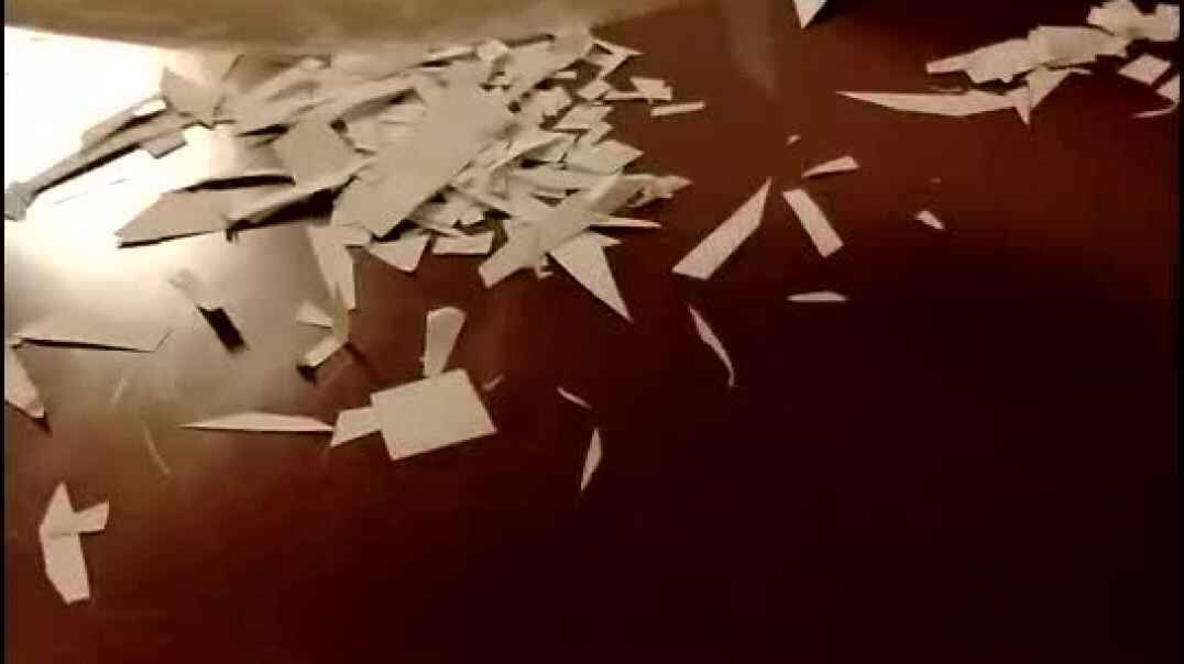 摩擦产生静电