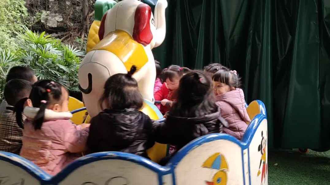 爱的魔力转圈圈