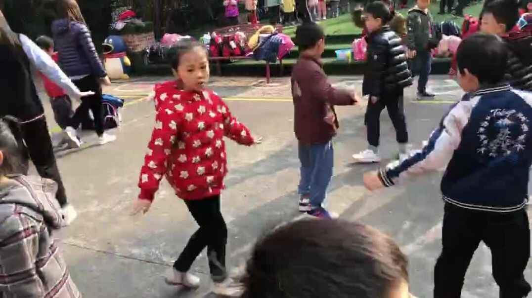 快来做运动