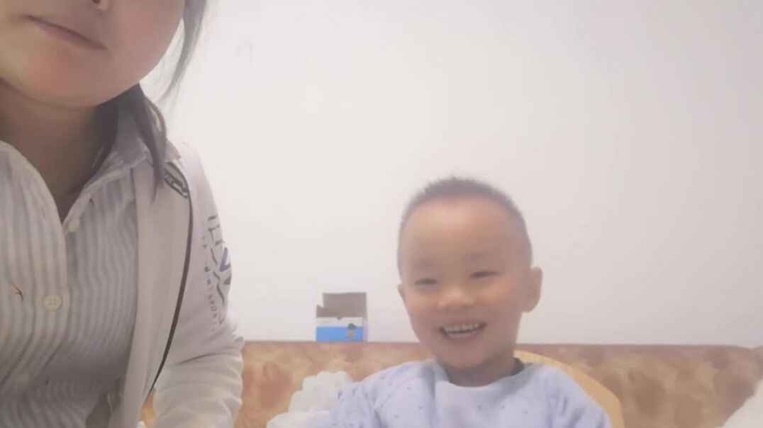 妈妈听我讲故事