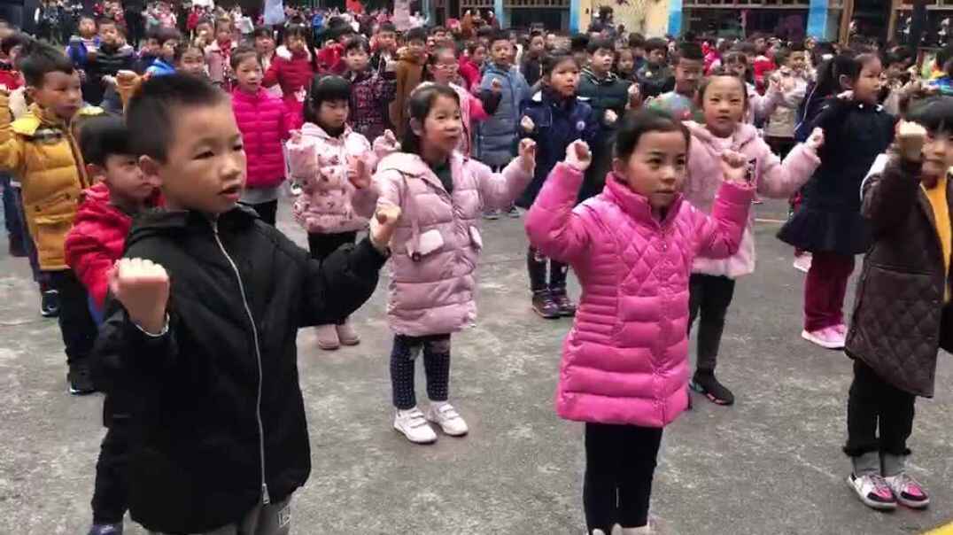 伸伸胳膊