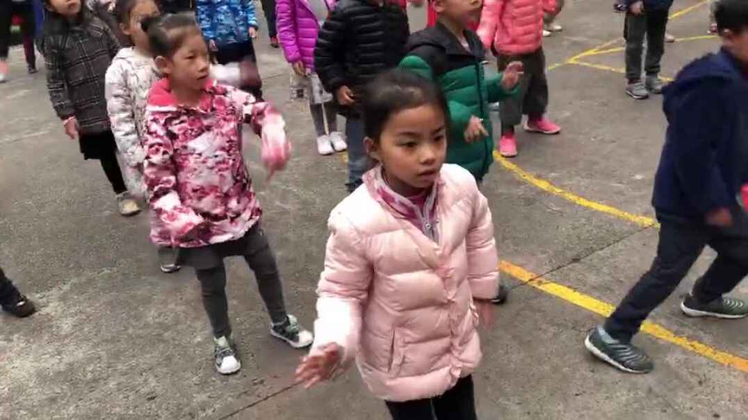 跳个早操