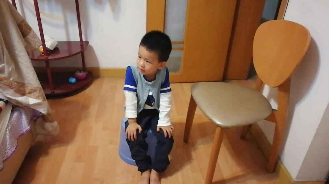 陈宇潞练习站和坐