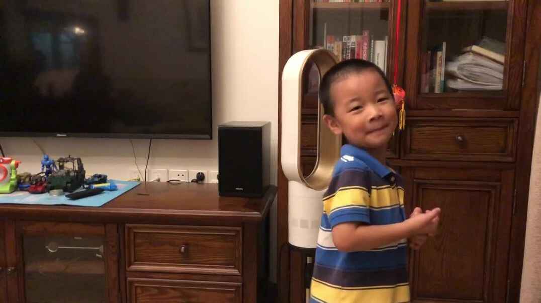 中B班黄钰旸0929