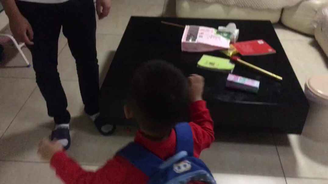 1854BAB3-39D3-4057-B22D-54F47A864E24.MOV