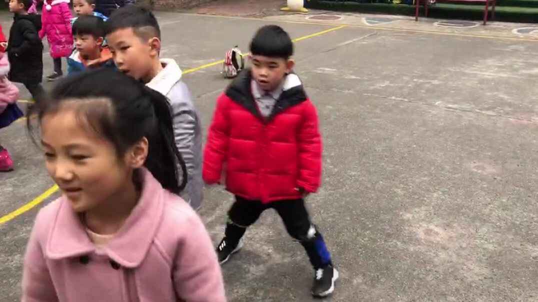 做操的我