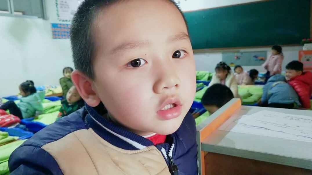 睡午觉啦