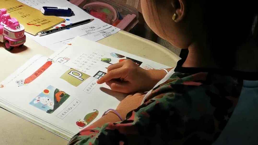 VID_20190925_200359.mp4