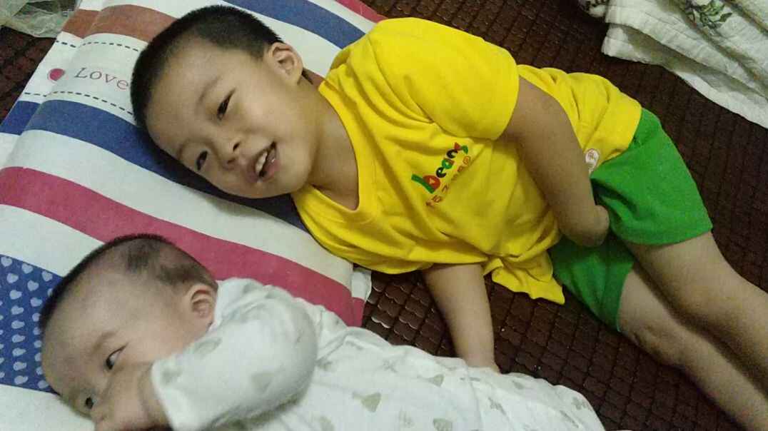 VID_20190902_200244.mp4