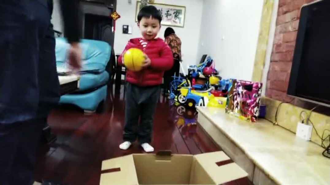 扔球运动