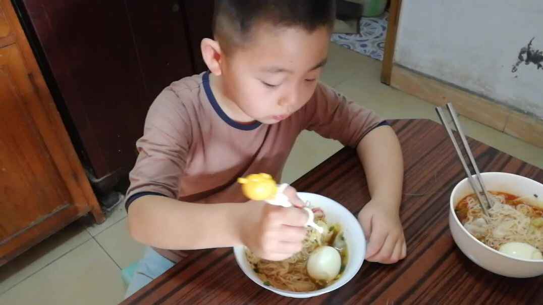 VID_20190904_074825.mp4