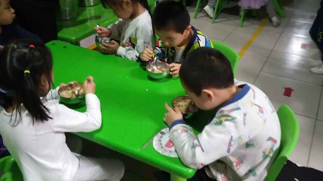 吃饭饭