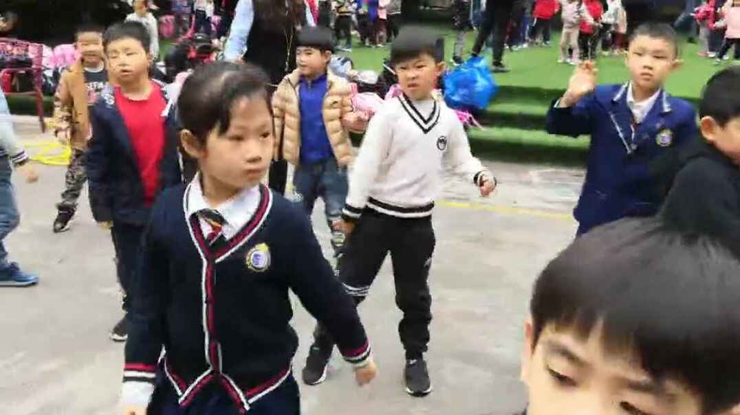 帅气的男孩