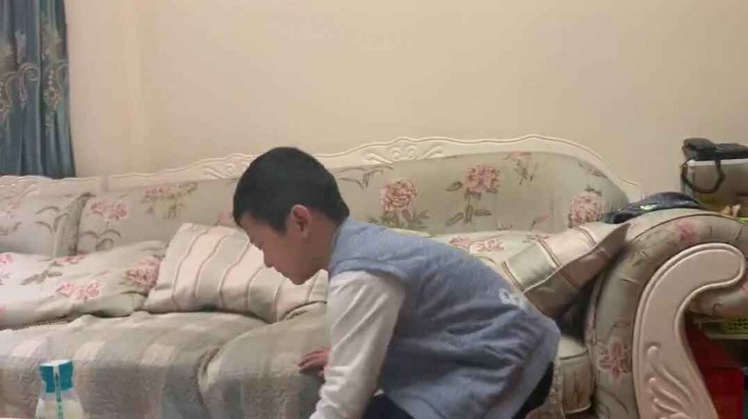 认真学习的宝贝