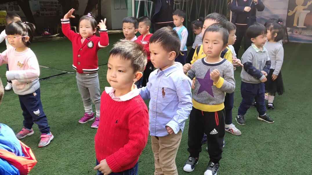 跳起来