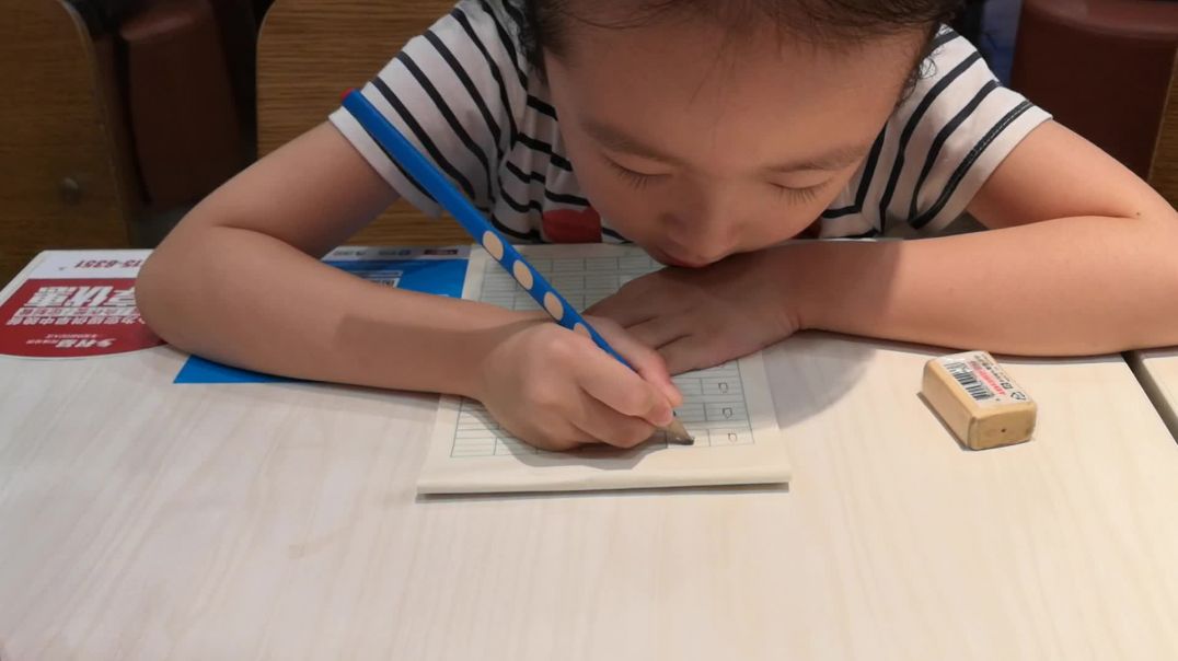 VID_20190929_172704.mp4