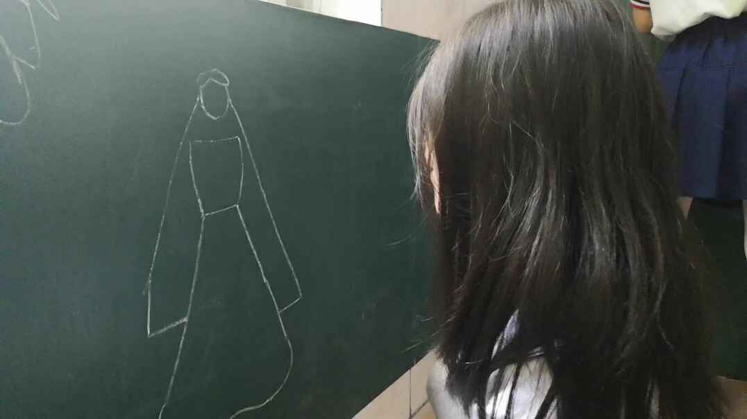 画出你自己的童年色彩