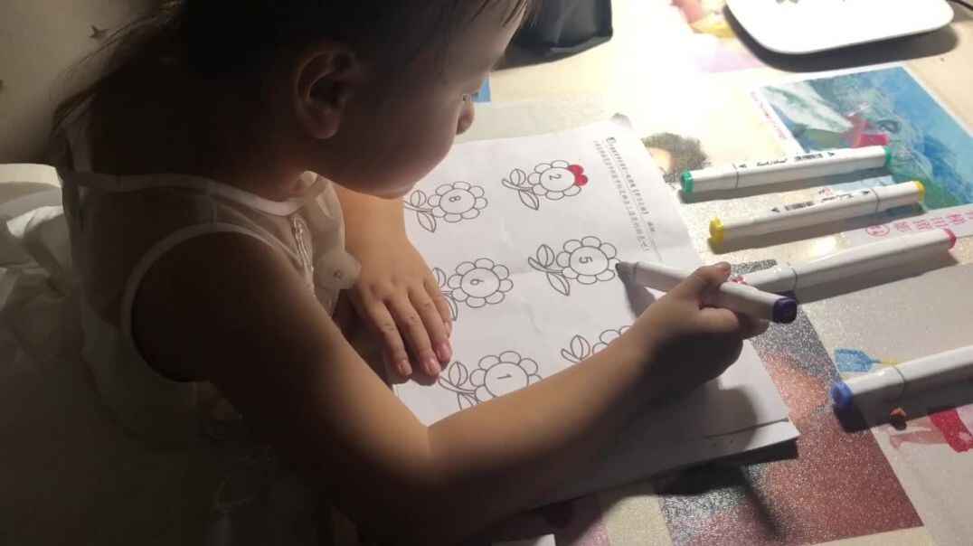 实验中班9月26日家庭作业18号