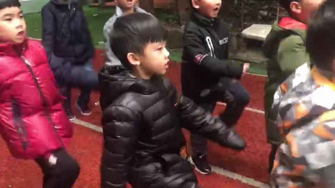 踏步练习中