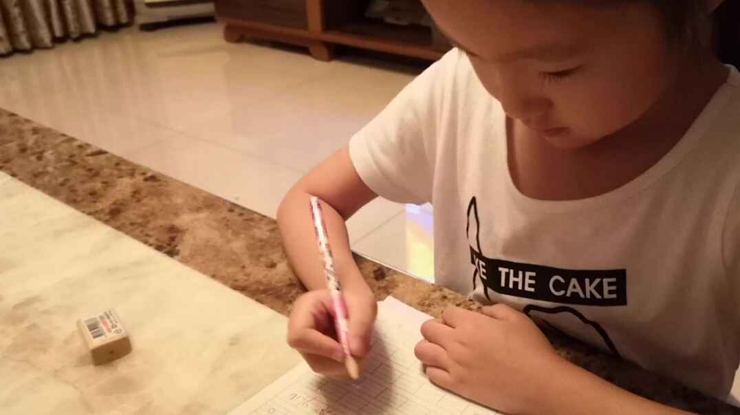 VID_20190916_205159.mp4