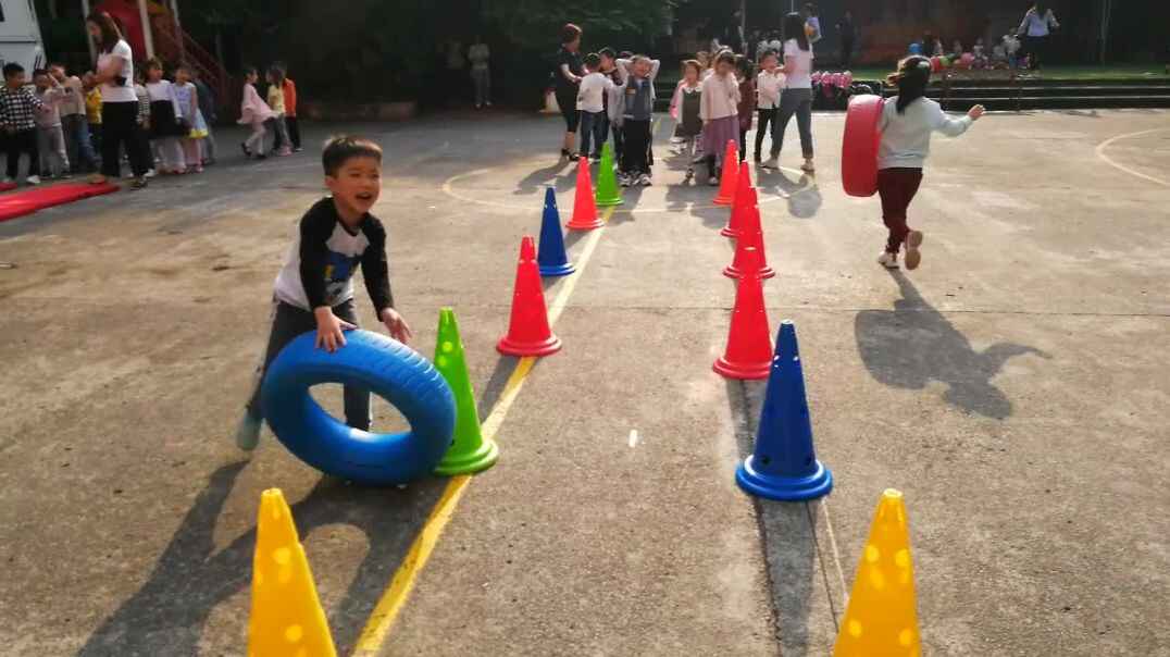 滚轮胎 (16)