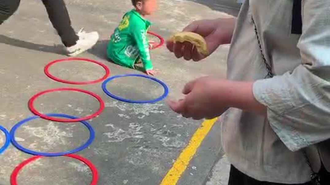 我喜欢蓝色的圈圈