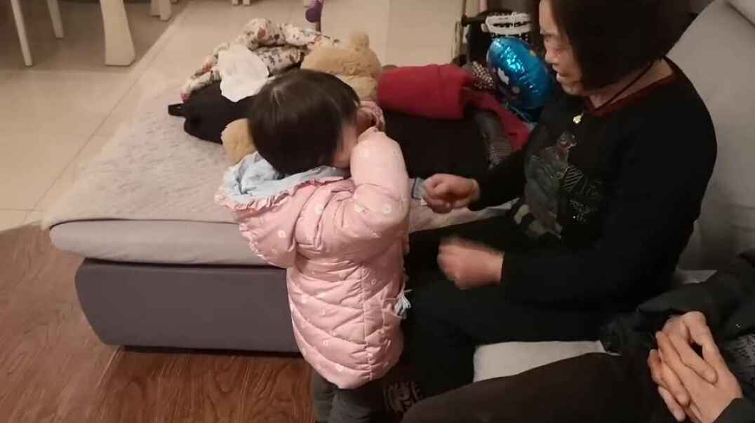 逗奶奶开心