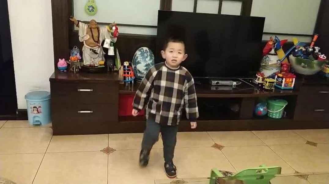 单脚跳的练习