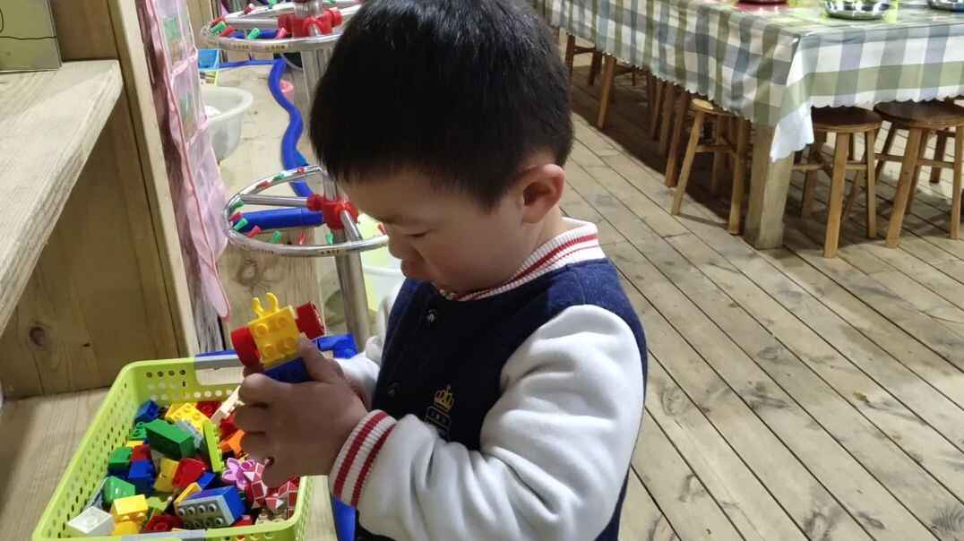 玩具出击