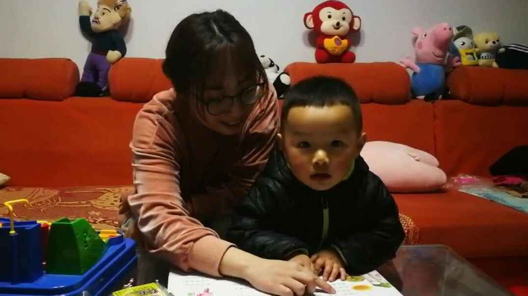 妈妈听我讲故事