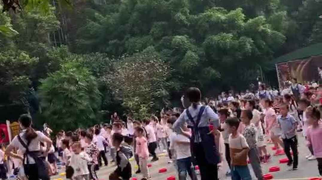 集体大早操