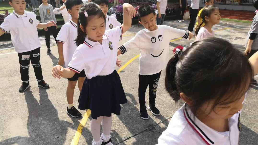 做早操啦