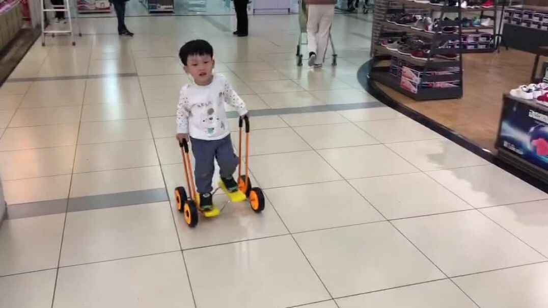 开着小车逛街
