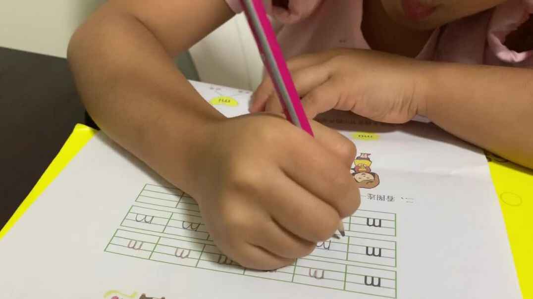 D13022AC-B738-4A34-8BBD-2F6AEBDFE3B4.MOV