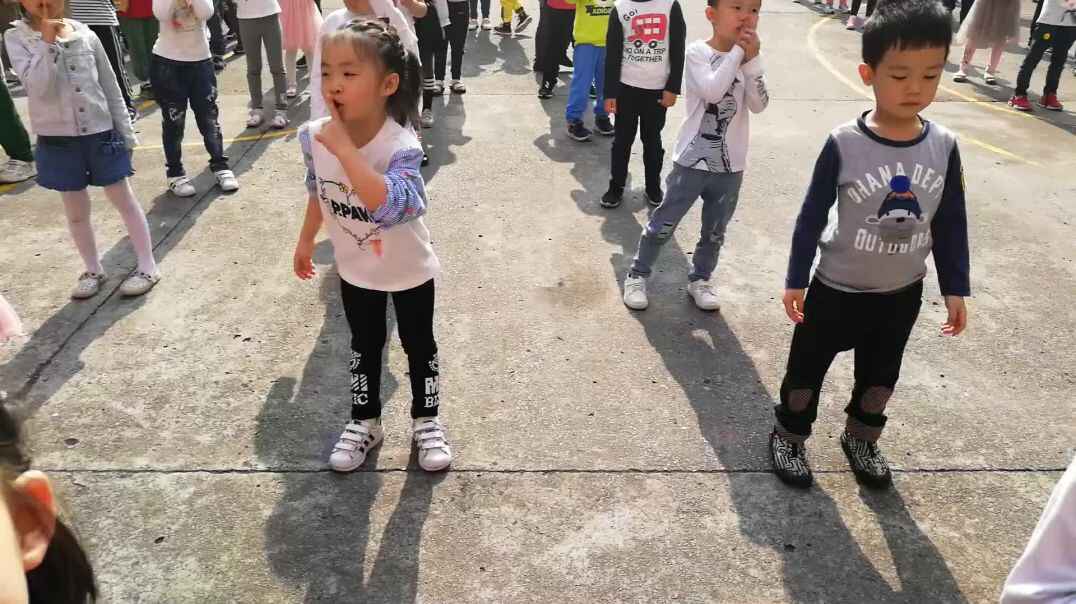 跟着音乐一起动起来吧