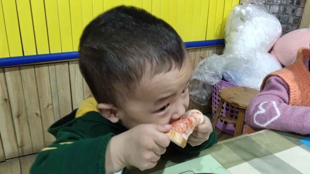 早餐.